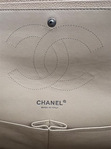 chanel piel de caviar